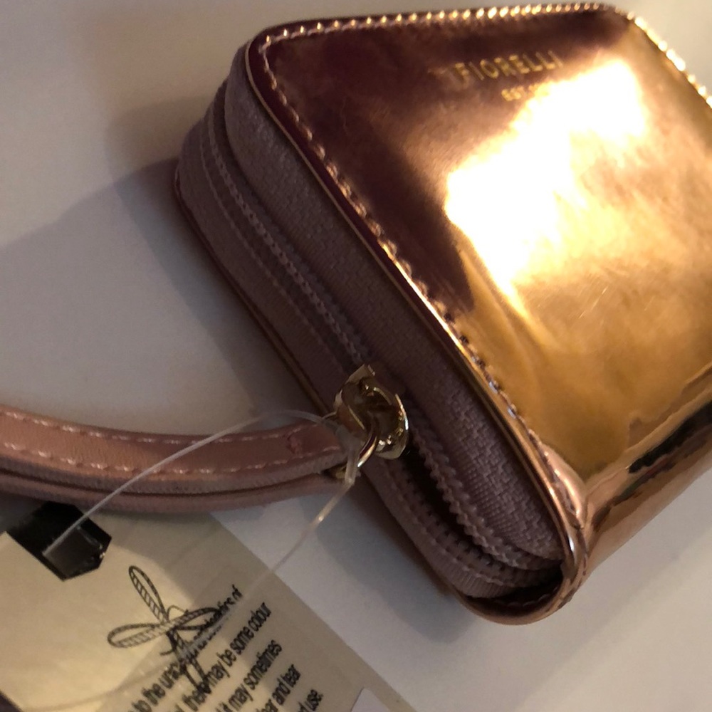 Fiorelli Spencer zip around liquid rose wallet - Picture 4 of 8